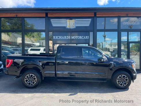 Used 2022 Ford F150 XLT w/ Equipment Group 302A High AWD/4WD image 2