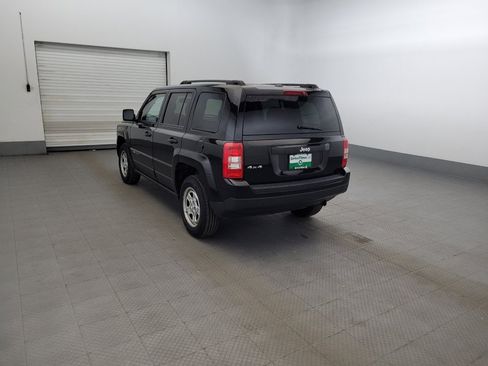Used 2016 Jeep Patriot Sport w/ Power Value Group AWD/4WD image 5