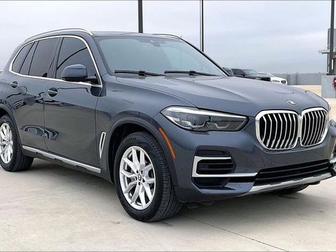 Used 2022 BMW X5 xDrive40i w/ Luxury Seating Package image 13