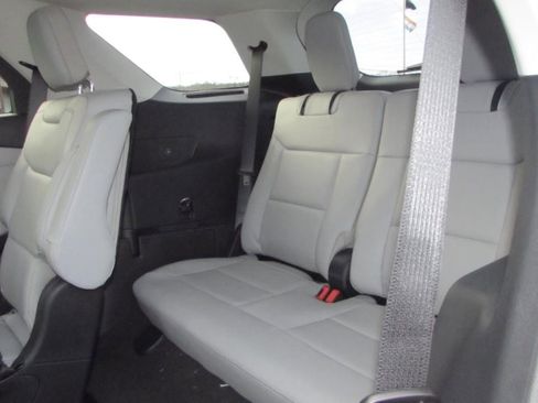 New 2026 Ford Explorer Active w/ Active Comfort Package image 21