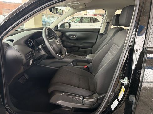 Certified 2024 Honda HR-V LX image 16