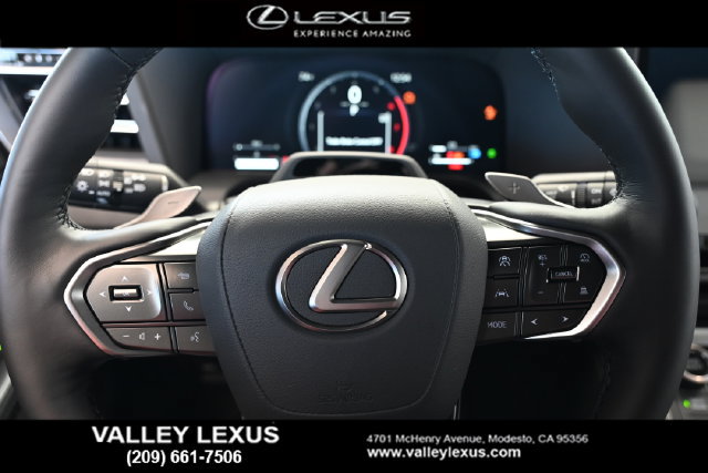 New 2026 Lexus GX 550 w/ Accessory Package (CT) AWD/4WD image 8