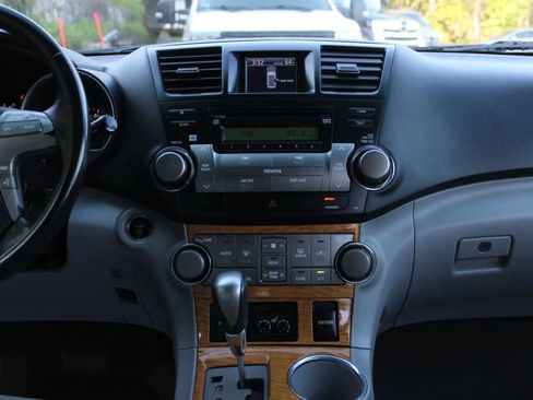 Used 2008 Toyota Highlander Limited image 23
