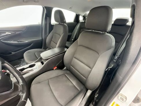 Used 2022 Chevrolet Malibu RS FWD image 10