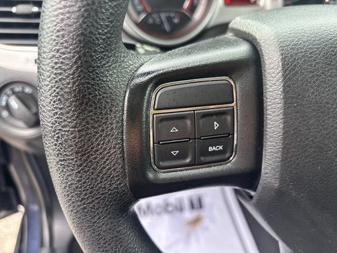 Used 2020 Dodge Journey SE FWD image 24