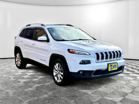 Used 2016 Jeep Cherokee Limited image 3