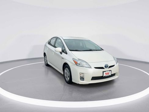 Used 2010 Toyota Prius Two image 2