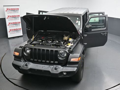 Used 2021 Jeep Wrangler Unlimited Sport AWD/4WD image 37