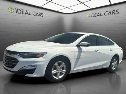 Used 2025 Chevrolet Malibu LS