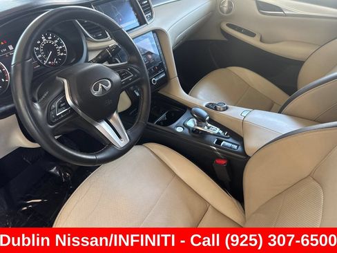 Used 2022 INFINITI QX50 Sensory w/ Cargo Package AWD/4WD image 10