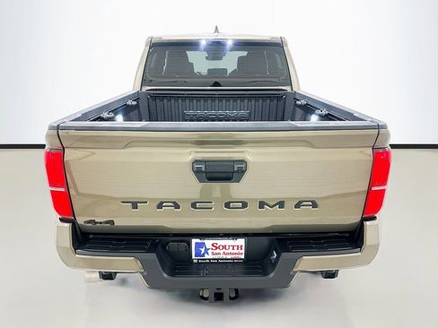 Used 2026 Toyota Tacoma TRD Sport AWD/4WD image 6