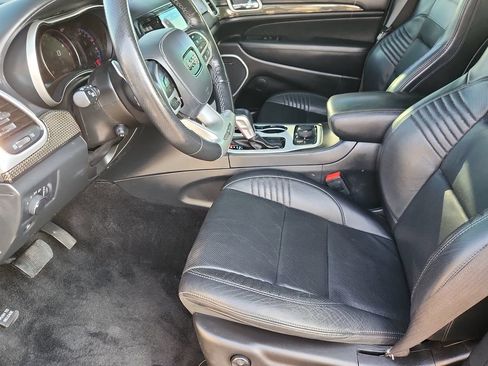 Used 2021 Jeep Grand Cherokee Trackhawk AWD/4WD image 7