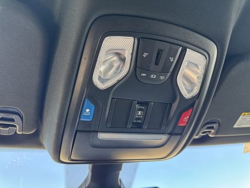 Used 2022 RAM 1500 Lone Star image 16