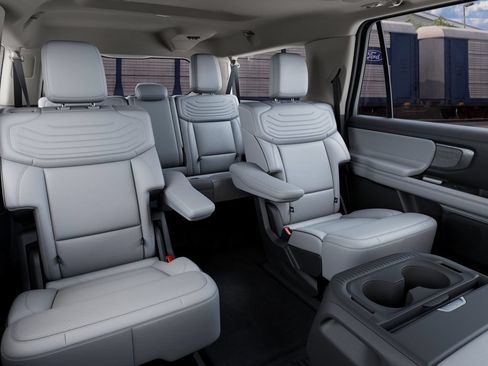 New 2027 Ford Expedition Max Platinum AWD/4WD image 11
