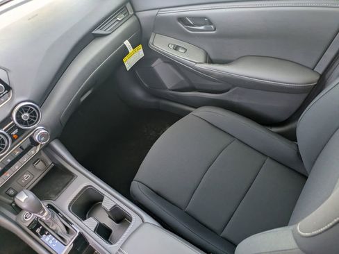 New 2025 Nissan Sentra S image 15