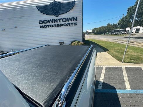 Used 2018 Nissan Titan Platinum Reserve w/ Platinum Utility Package image 17