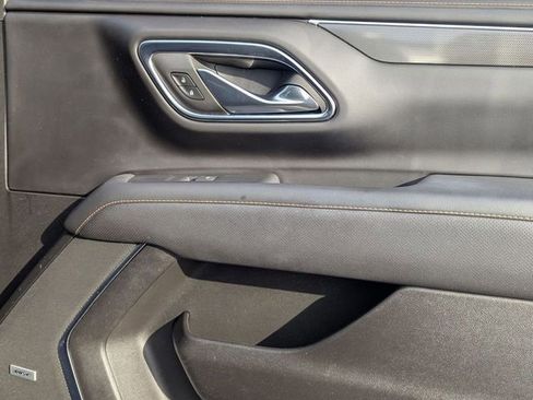 Used 2023 GMC Yukon AT4 w/ LPO, Floor Liner Package image 31