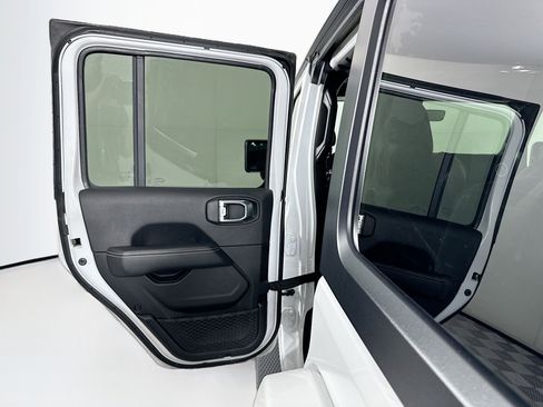 Used 2023 Jeep Wrangler Sahara w/ Cold Weather Group image 26