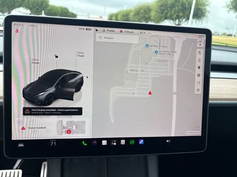 Used 2022 Tesla Model Y Performance AWD/4WD image 22