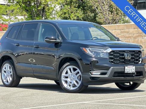 Certified 2025 Honda Passport EX-L image 2