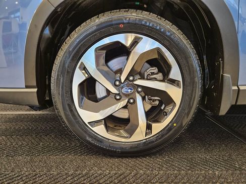 Used 2023 Subaru Forester Touring w/ Popular Package #2 image 12