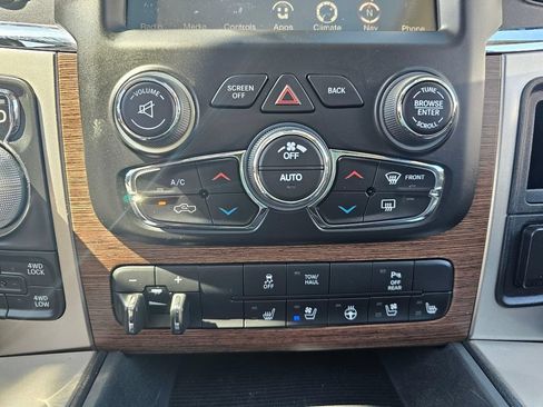 Used 2016 RAM 1500 Laramie AWD/4WD image 26