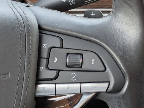 Certified 2023 Cadillac Escalade Sport Platinum AWD/4WD image 28