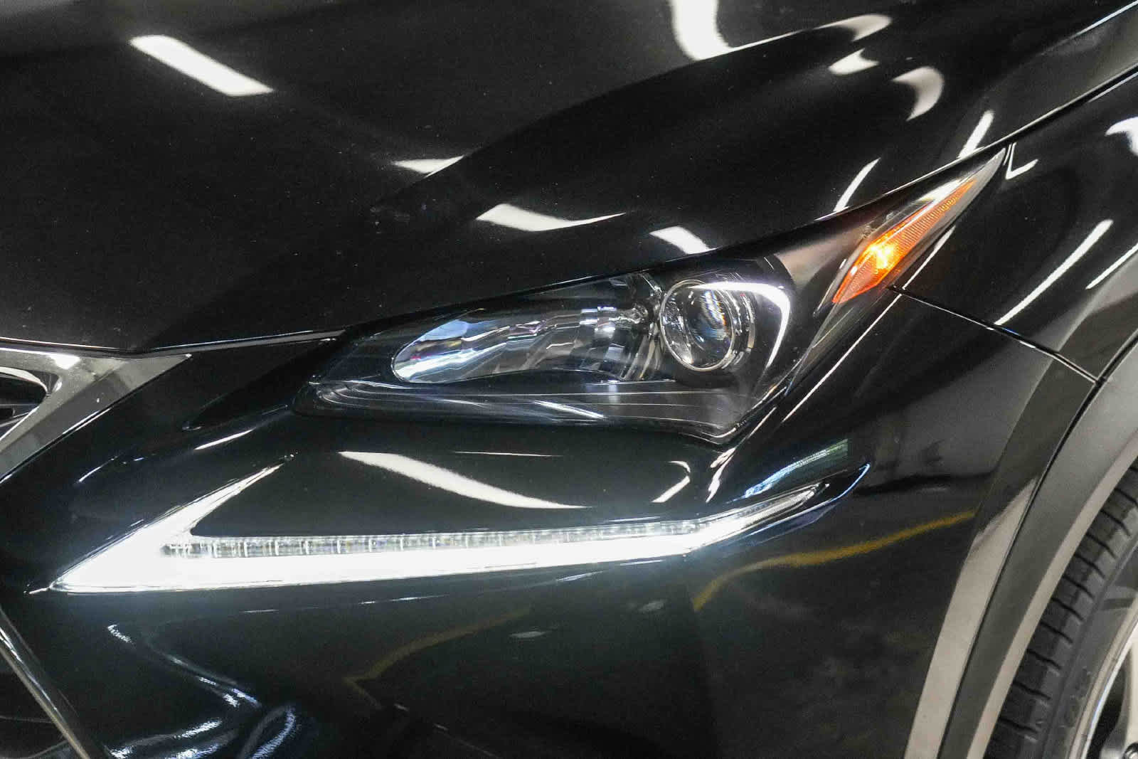 Used 2017 Lexus NX 300h AWD w/ Premium Package image 2