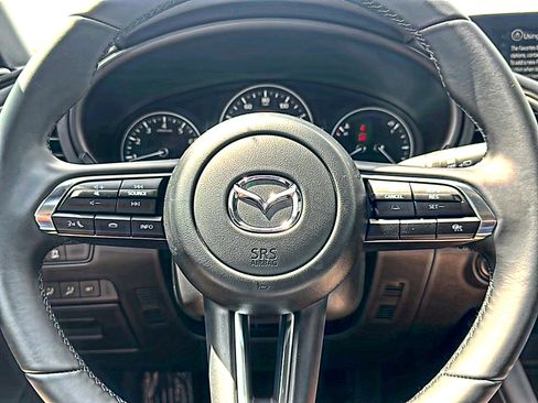 New 2026 MAZDA MAZDA3 2.5 S Hatchback w/ Premium Pkg FWD image 18