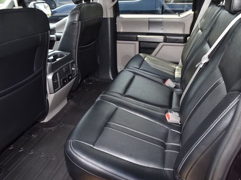 Used 2020 Ford F150 XLT w/ Equipment Group 302A Luxury AWD/4WD image 10