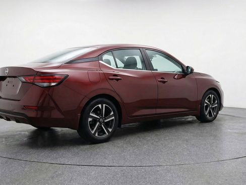 Used 2025 Nissan Sentra SV FWD image 9