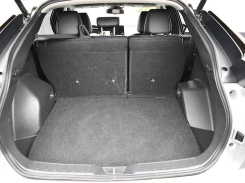Used 2024 Mitsubishi Eclipse Cross SE image 18