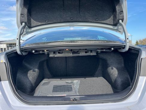 New 2025 Nissan Altima 2.5 SR w/ SR Premium Package image 33