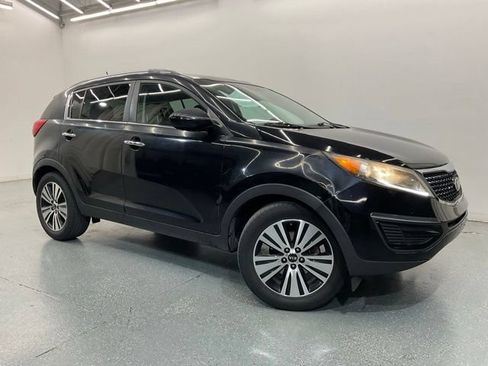 Used 2016 Kia Sportage EX FWD image 2