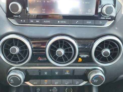 Used 2024 Nissan Sentra S image 15