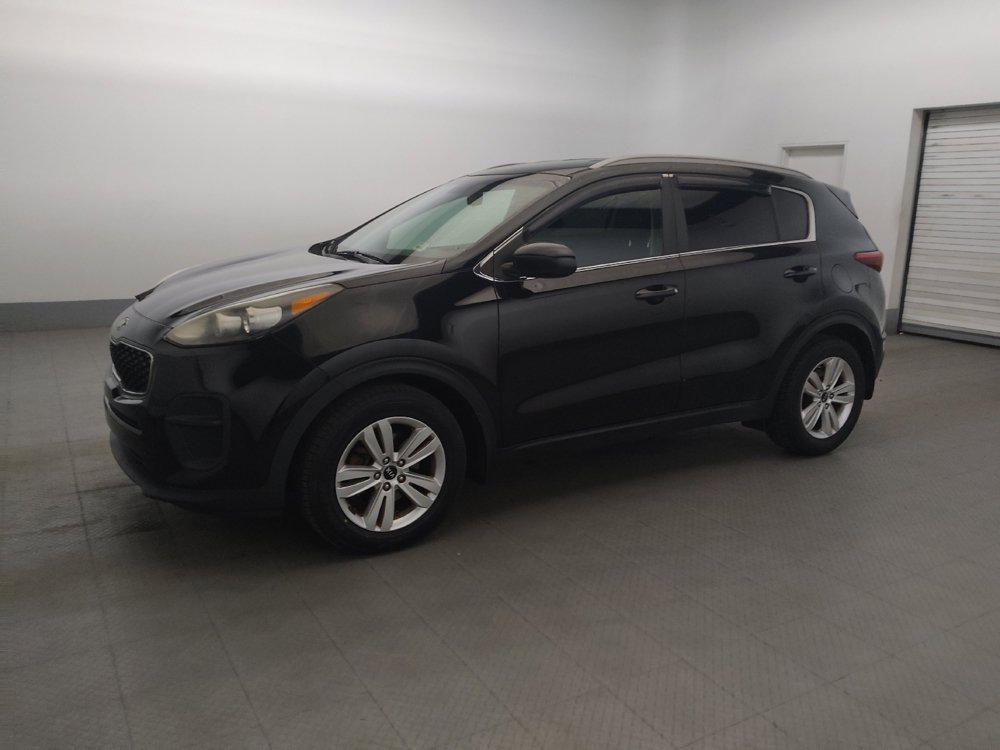 Used 2017 Kia Sportage LX w/ LX Popular Package FWD image 2