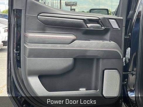 Used 2024 GMC Sierra 1500 AT4X AWD/4WD image 17