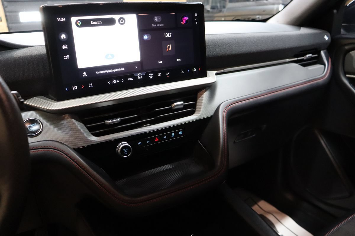 Used 2025 Ford Explorer ST-Line RWD image 43