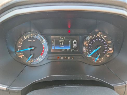 Used 2015 Ford Edge SEL image 21