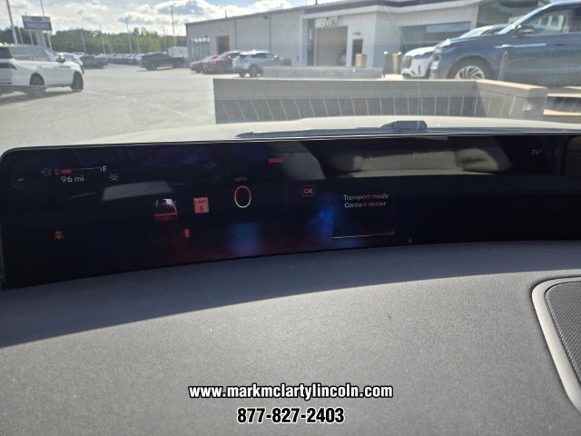 New 2027 Lincoln Navigator Premiere AWD/4WD image 22