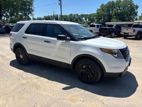 Used 2015 Ford Explorer 4WD Police Interceptor image 3