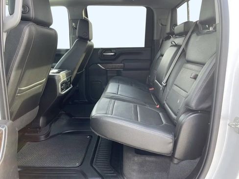 Used 2023 GMC Sierra 3500 Denali w/ Denali Ultimate Package image 16