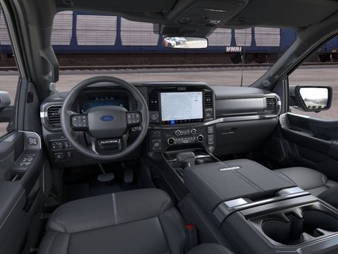 New 2026 Ford F150 Platinum w/ Equipment Group 702A High AWD/4WD image 8