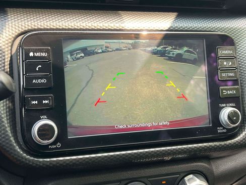 Used 2023 Nissan Kicks SV FWD image 14