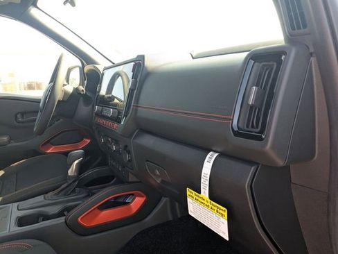 New 2026 Nissan Frontier Pro-X w/ Pro-X Convenience Package RWD image 33