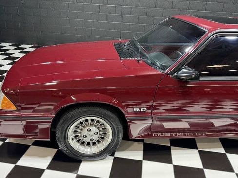 Used 1989 Ford Mustang GT image 16