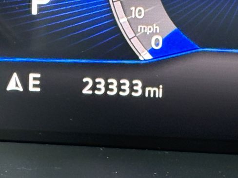 Used 2025 Volkswagen Jetta SE image 39