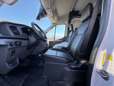 New 2026 Ford Transit 250 148 Medium Roof image 11