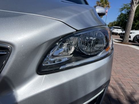 Used 2018 Volvo S60 T5 Inscription FWD image 6