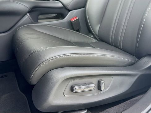 New 2026 Honda HR-V EX-L image 20